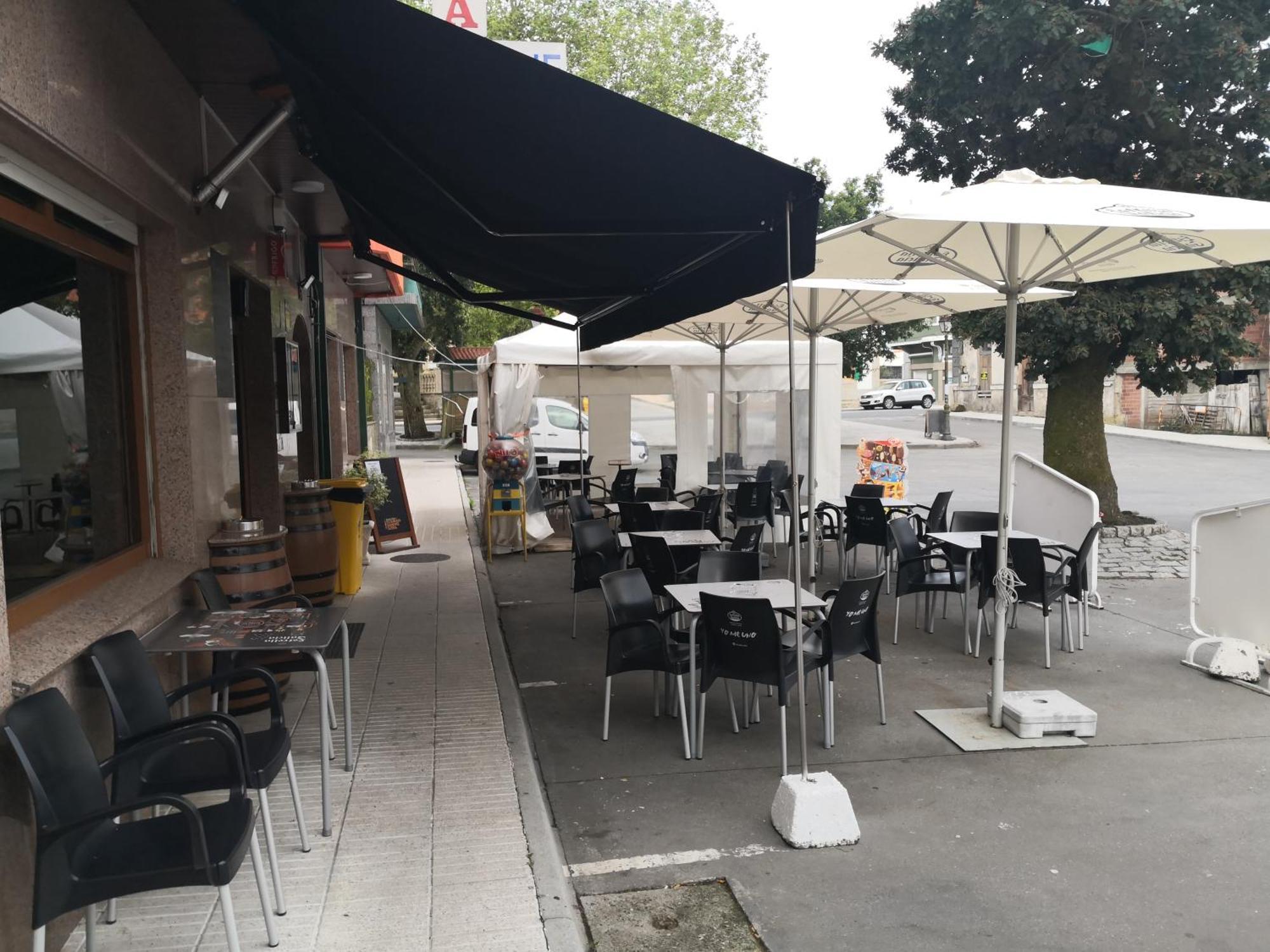 Quintáns Pension Plaza מראה חיצוני תמונה
